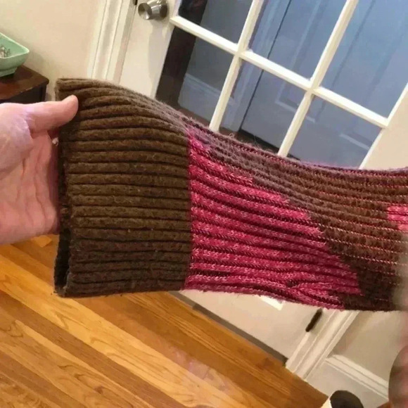 Nine West pink and brown abstract print wide sleeve pullover sweater. Size XXL - Picture 3 of 9